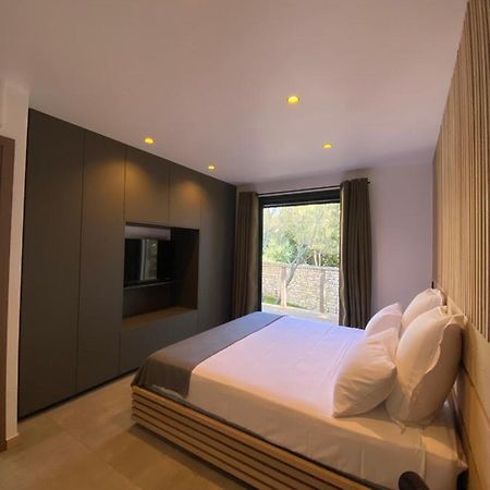 Mini-Villa Jade Bonifacio  Buitenkant foto